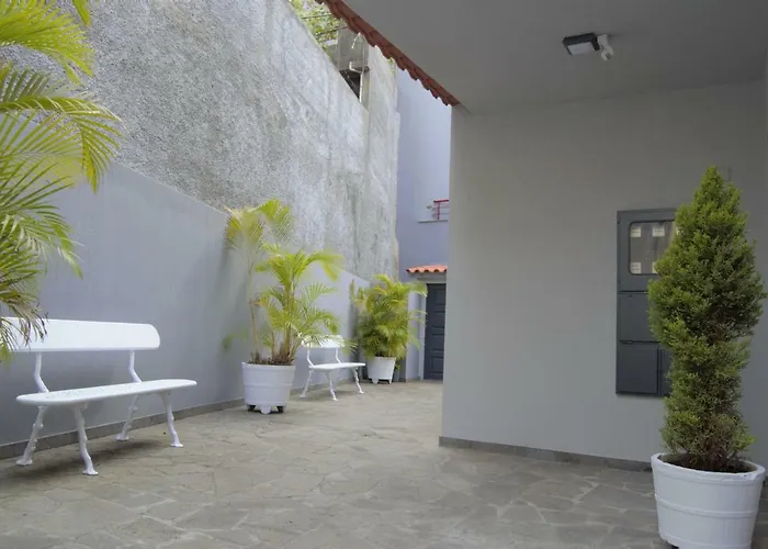 Apartamentos Turisticos Vitoria By Petit Hotels